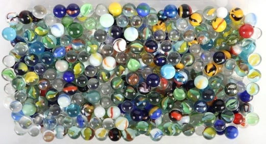 VINTAGE LARGE COLLECTION OF GLASS MARBLES