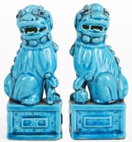 VINTAGE CHINESE TURQUOISE PORCELAIN FOO DOGS (2)