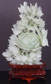 BEAUTIFUL HAND CARVED JADE ROSE STATUE