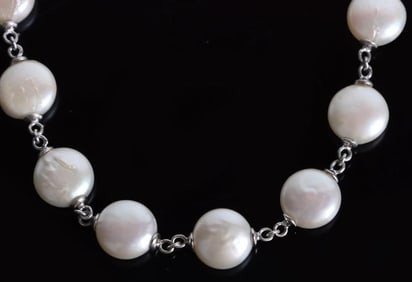 WHITE PEARL STERLING SILVER LADIES NECKLACE