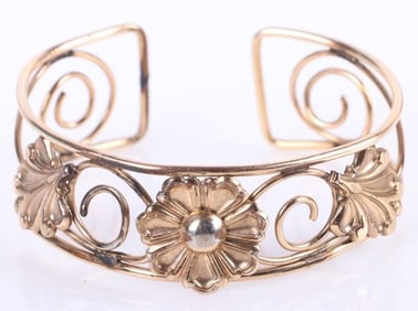 VINTAGE SWIRLY DAISY LADIES CUFF BRACELET