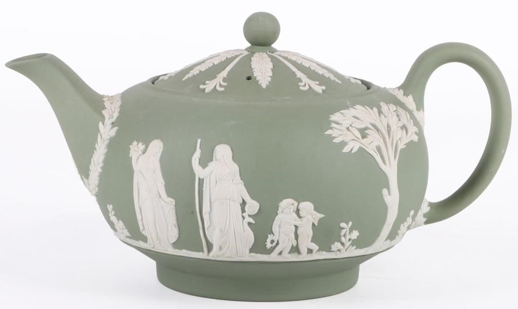 WEDGEWOOD CREAM ON SAGE CELADON JASPERWARE TEAPOT (1 of 7)
