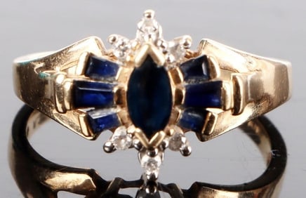 10K YELLOW GOLD DIAMOND SAPPHIRE LADIES RING