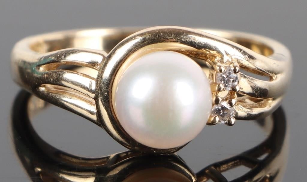 14K YELLOW GOLD DIAMOND PEARL LADIES RING (1 of 3)