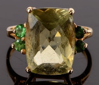 14K YELLOW GOLD EMERALD SPINEL LADIES RING