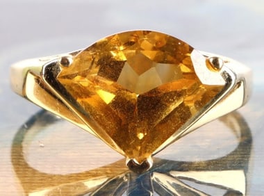 14K YELLOW GOLD FAN CUT CITRINE LADIES RING
