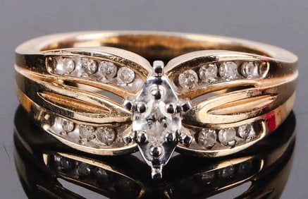 10K YELLOW GOLD NATURAL DIAMOND LADIES RING