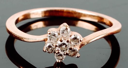 18K YELLOW GOLD NATURAL DIAMOND LADIES RING
