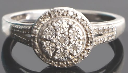 0.17CT DIAMOND STERLING SILVER LADIES RING