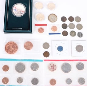 ASSORTED AMERICAN COINAGE LOT - (24)