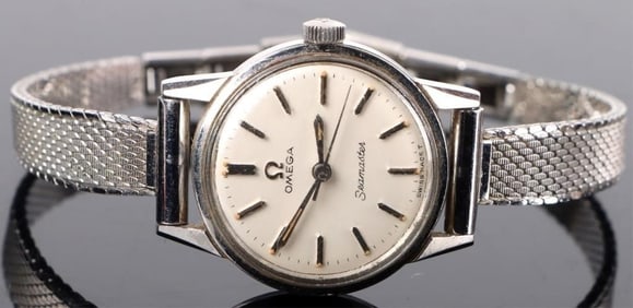 VINTAGE LADIES OMEGA SEAMASTER SS WRISTWATCH