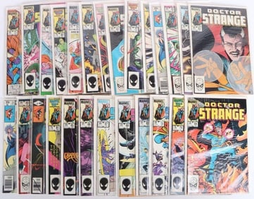 LARGE DAREDEVIL COMIC BOOK COLLECTION - (25)
