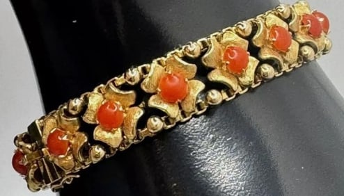CARTIER 18K GOLD RED CORAL VINTAGE BRACELET 41.6G