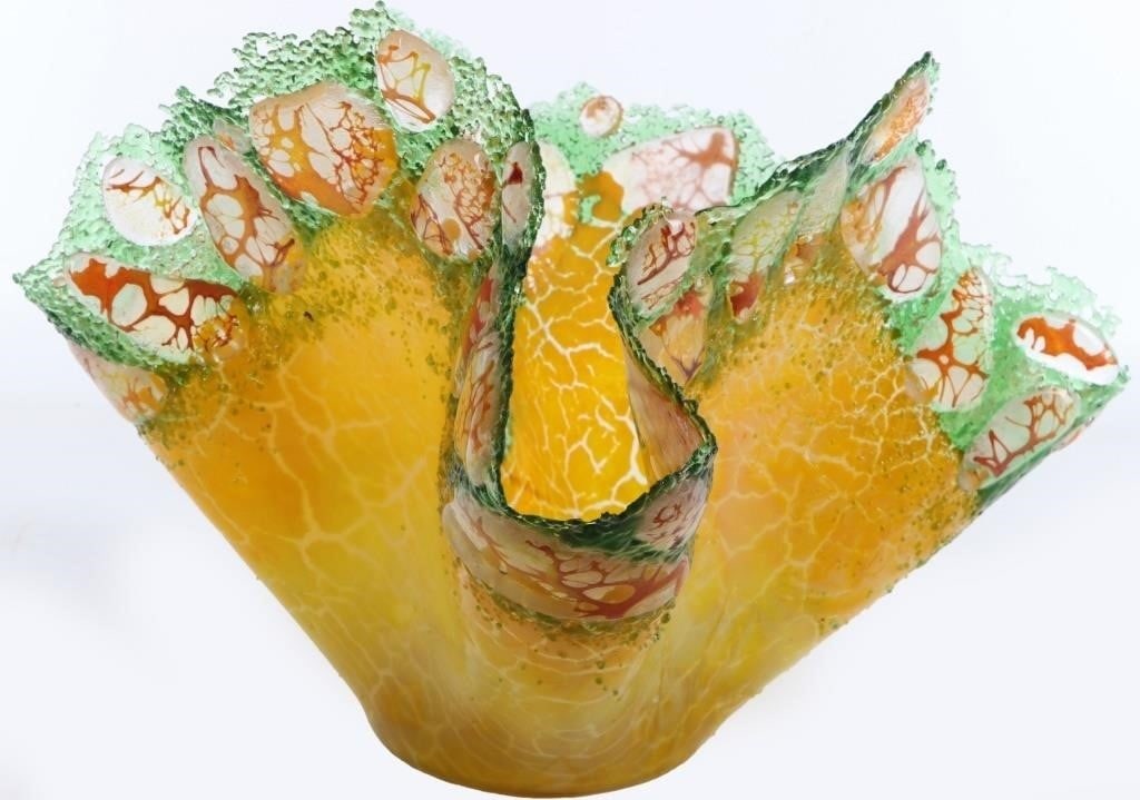 DALE CHIHULY ART GLASS BOWL ATTRIBUTED TO (1 of 5)