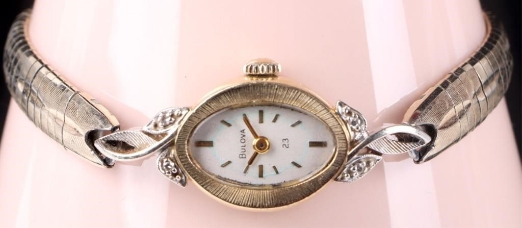 VINTAGE 14K YELLOW GOLD DIAMOND BULOVA WRISTWATCH (1 of 3)