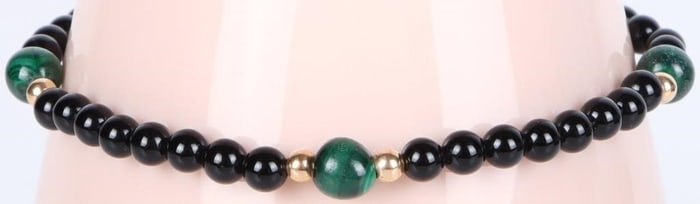 14K YELLOW GOLD ONYX & MALACHITE BEADED BRACELET