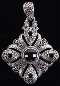 STERLING SILVER SARDA ONYX ORNATE LADIES PENDANT