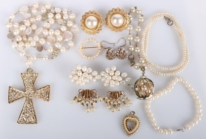 GENUINE & FAUX PEARL LADIES JEWELRY - LOT OF 10