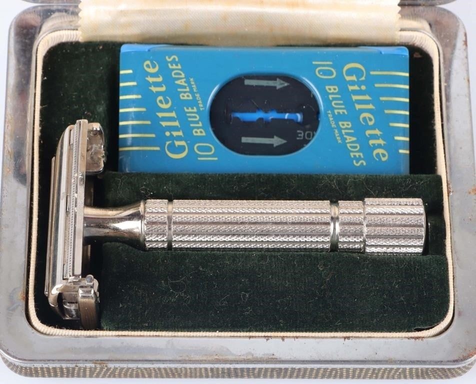 VINTAGE GILLETTE DOUBLE EDGE SAFETY RAZOR W/ CASE (1 of 6)
