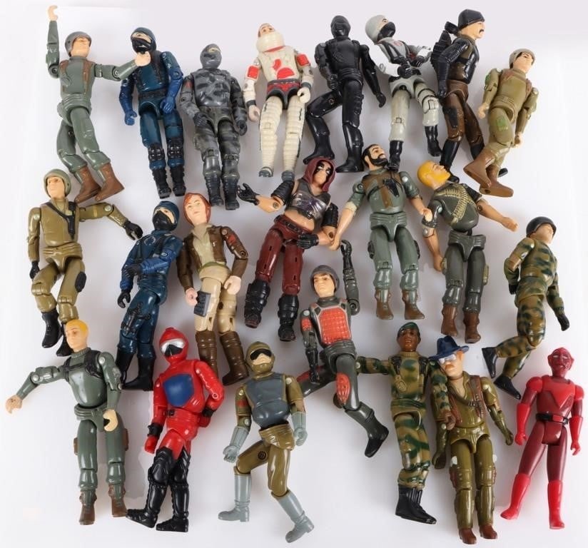 VINTAGE 1982-84 G.I. JOE HASBRO ACTION FIGURES: Vintage 1982-1984 G.I. Joe Hasbro nostalgic action figures. Lot of 22. featured figures include Cobra H.I.S.S., Girl Wolverine, Firefly V1, and many more.Condition: Wear commensurate with age, elastic