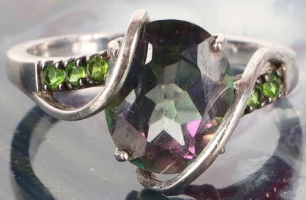 STERLING SILVER MYSTIC TOPAZ PERIDOT LADIES RING