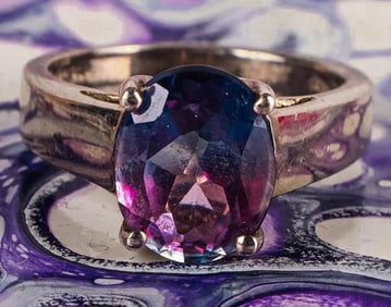 STERLING SILVER LADIES RING WITH BICOLOR SAPPHIRE