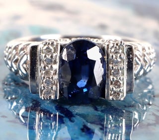 1.25CT BLUE SAPPHIRE & CZ STERLING SILVER RING