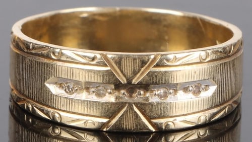 14K YELLOW GOLD DIAMOND ENGRAVED MEN'S RING