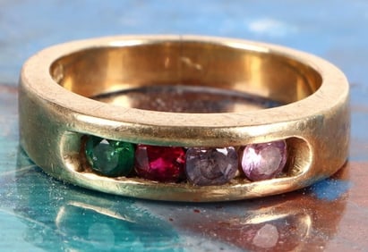 10K YELLOW GOLD GEMSTONE LADIES RING