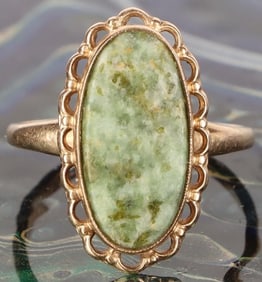GREEN JADE 10K YELLOW GOLD LADIES RING