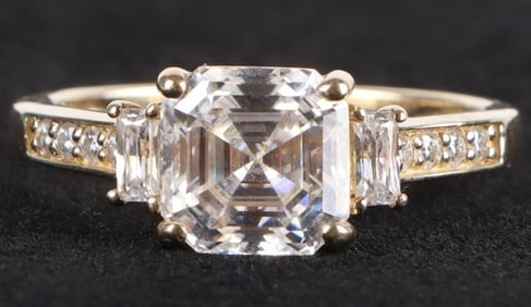 10K YELLOW GOLD MOISSANITE LADIES RING
