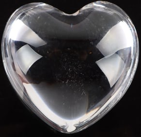 BACCARAT CRYSTAL PUFF HEART PAPERWEIGHT W/ BOX
