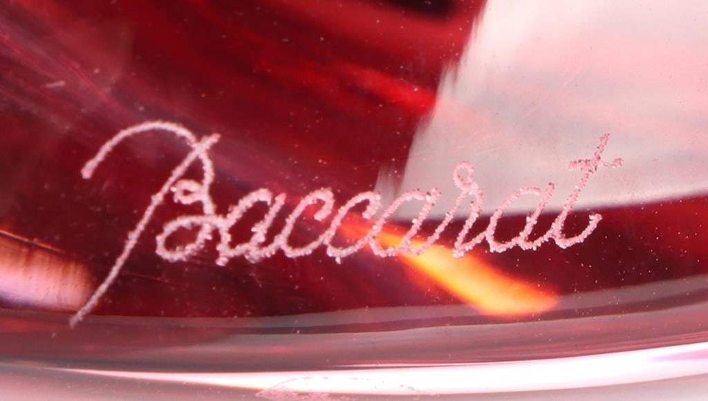 BACCARAT CRYSTAL PINK HEART PAPERWEIGHT W/ BOX (1 of 6)