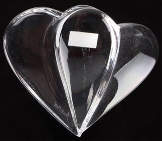 BACCARAT CRYSTAL DOUBLE HEART PAPERWEIGHT W/ BOX