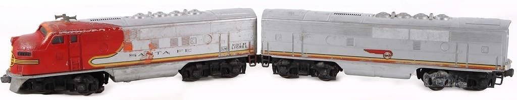 ANITQUE LIONEL SANTA FE F-3 AB DIESEL CARS (2) (1 of 7)