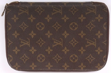 LOUIS VUITTON DAY PLANNER ZIPPER COVER W/ COA