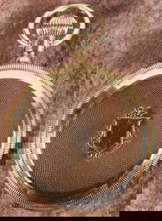 18K TIFFANY & CO POCKET WATCH YELLOW GOLD ANTIQUE: Antique 18k yellow gold Tiffany & Co. pocket watch. The number of jewels is unknown.Yellow Gold Pocket Watch Tiffany MensWeight: 42.63 gramsSize: 34.53 mmCondition: Functionality has not been