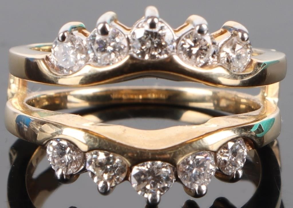 0.7CTW DIAMOND14K LADIES ENGAGEMENT RING GUARDS (1 of 3)