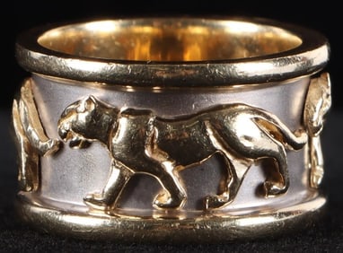 DISTINCTIVE 14K GOLD WALKING PANTHERS LADIES RING
