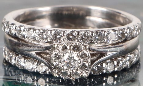 1.13CTW 14 & 10K WHITE GOLD LADIES RING W DIAMONDS
