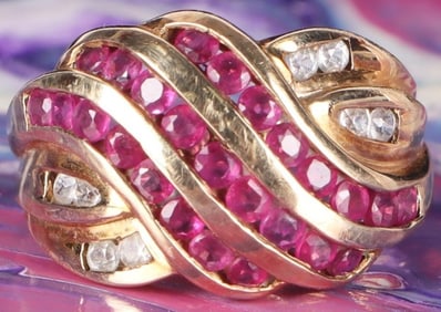 10K YELLOW GOLD LADIES RING W/ RUBY & SAPPHIRE