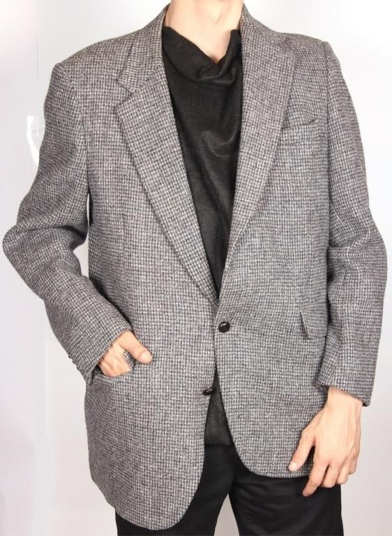 HARRIS TWEED GRAY HAND WOVEN BLAZER (1 of 2)