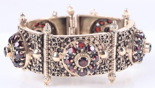 GARNET 14KT GOLD PANEL BRACELET