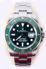 ROLEX OYSTER PERPETUAL SUBMARINER HULK 116610LV
