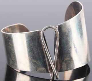 PAUL LOBEL MODERNIST STERLING SILVER BRACELET