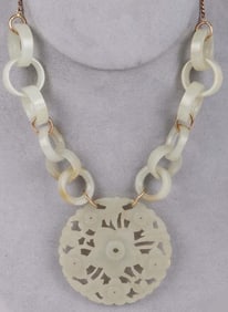 14K GOLD FILLED NEPHRITE CARVED LADIES NECKLACE