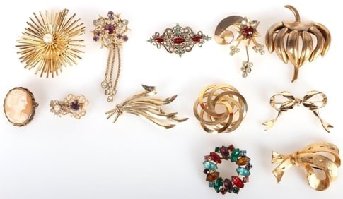 VINTAGE GOLD-TONE LADIES BROOCHES LOT OF 12