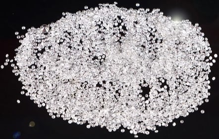 46.00CTW LOOSE HIGH GRADE MELEE DIAMONDS