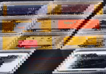 N SCALE MODEL TRAINS LOT OF 7 IN ORIGINAL BOXES