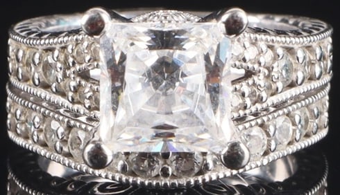 14K WHITE GOLD WEDDING SET WITH CUBIC ZIRCONIA